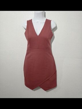 Sleeveless V-Neck Rose Wrap-Hem Dress Size-small